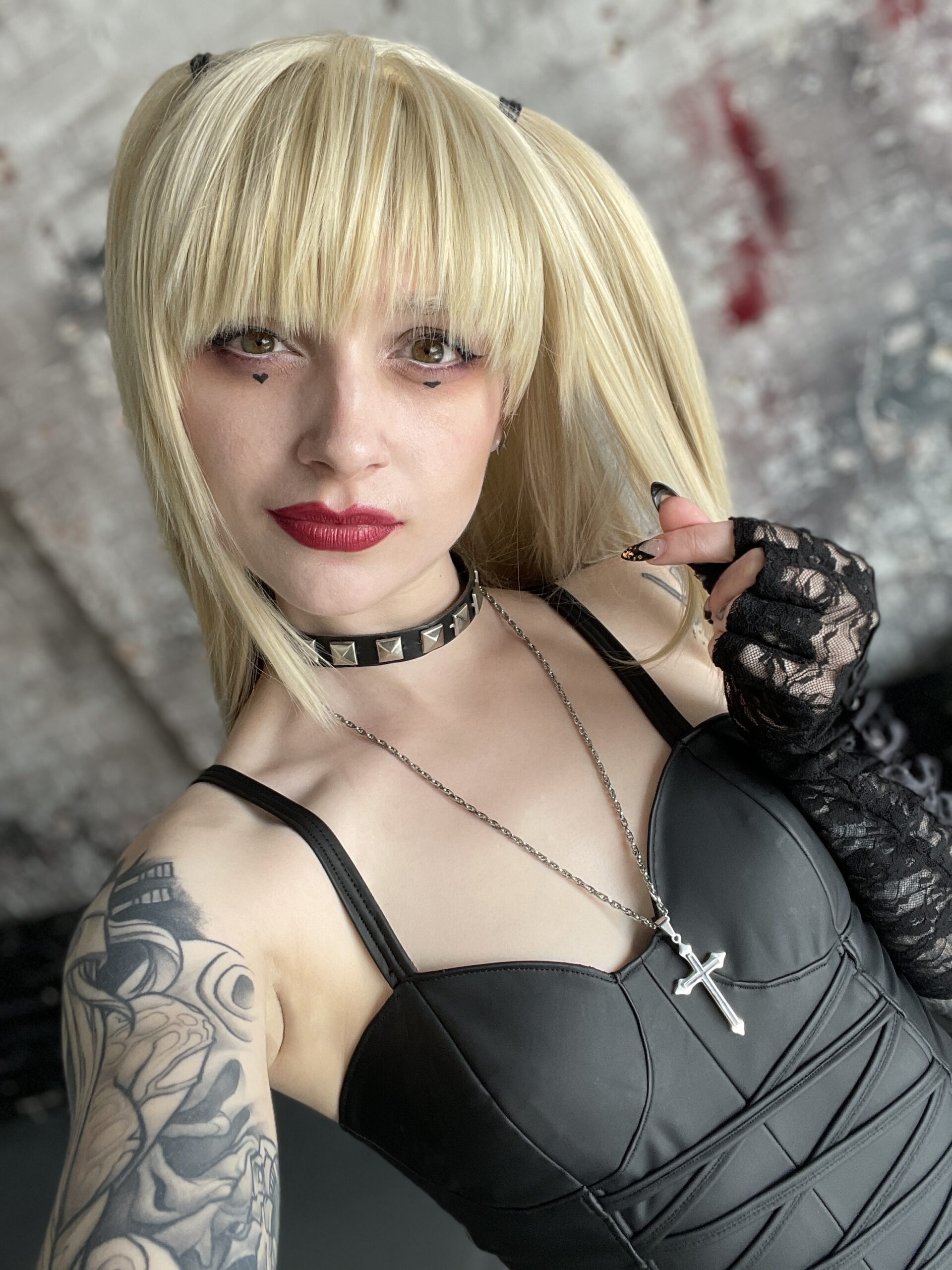 miss-misa-misa-official-website-of-poisonne